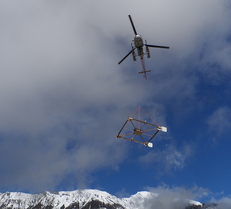 Abschluss der Vermessung der Schweizer Gletscher mit Helikopter-gestütztem Radar