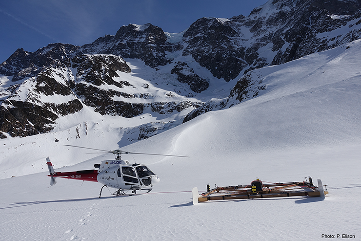 Stopover during the measurement campaign on the Kanderfirn in April 2019. 